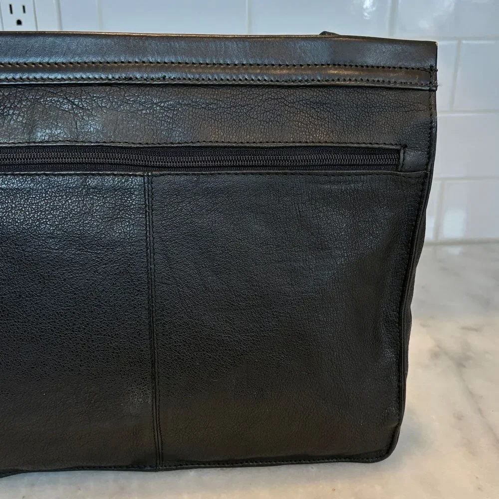 Kenneth Cole REACTION Leather Messenger Laptop Bag Briefcase Shoulder Crossbody